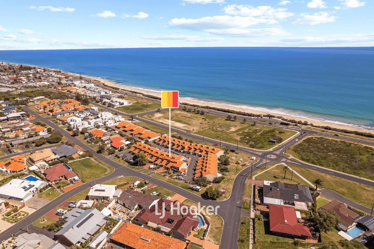 25/13 Upper Esplanade, Bunbury, WA 6230