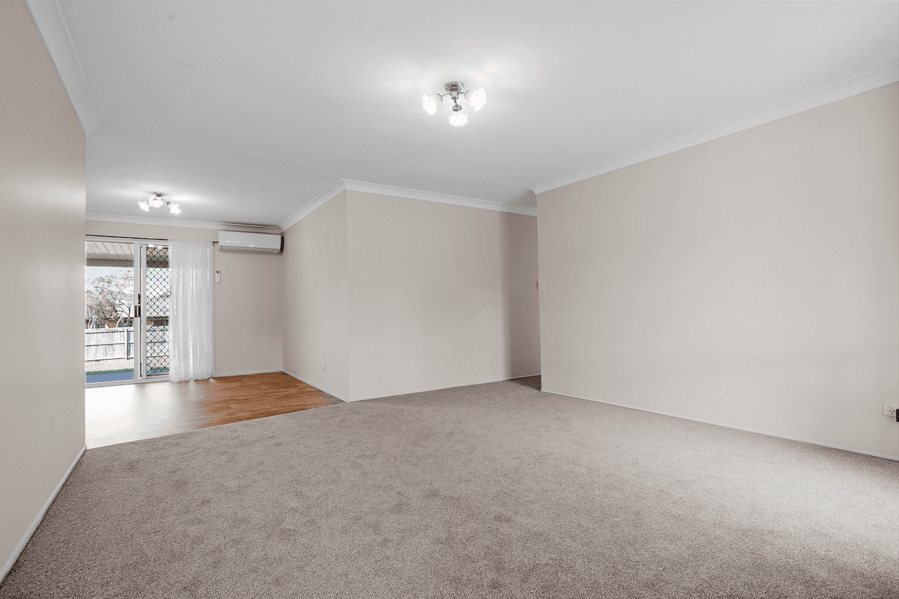 32 Holly Cres, Windaroo, QLD 4207