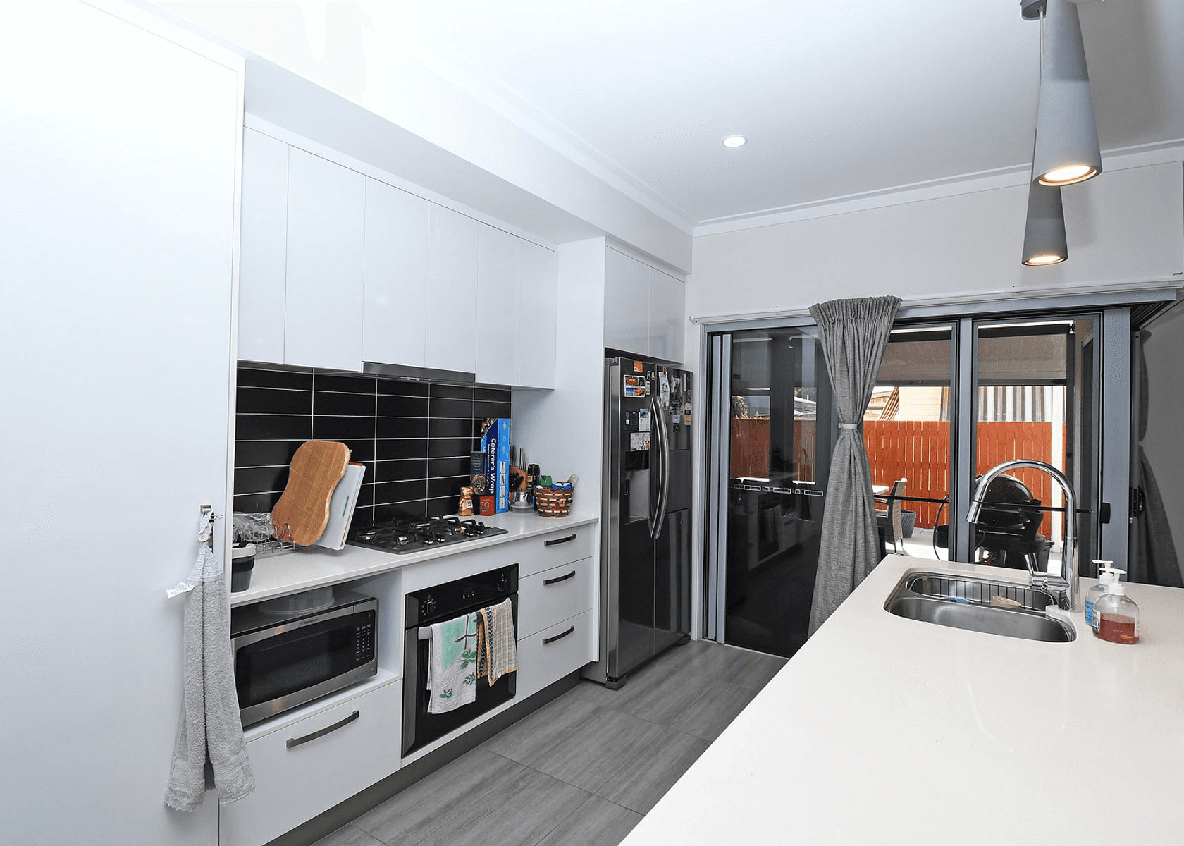 11/14 Hoffman Street, BURRUM HEADS, QLD 4659