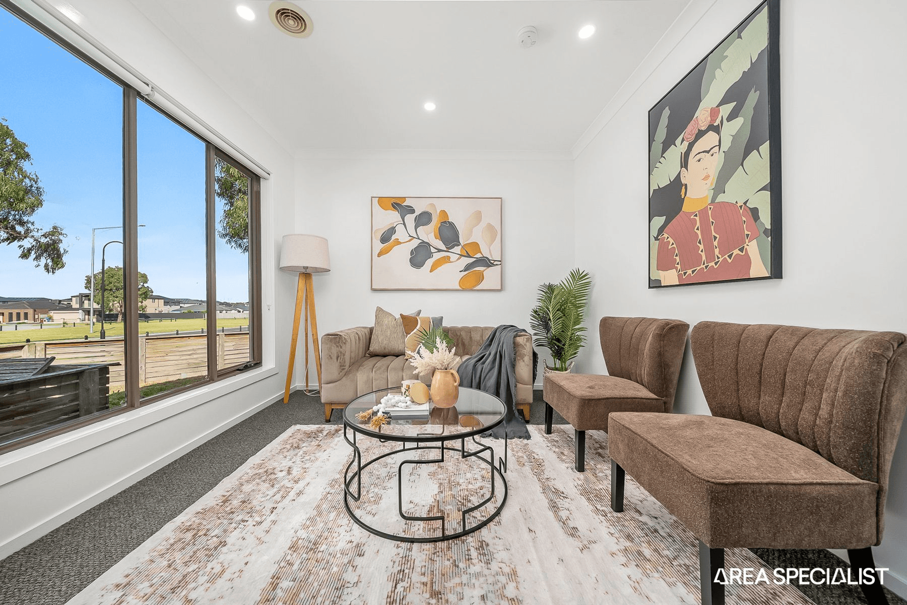 10 Tea Tree Court, Lyndhurst, VIC 3975