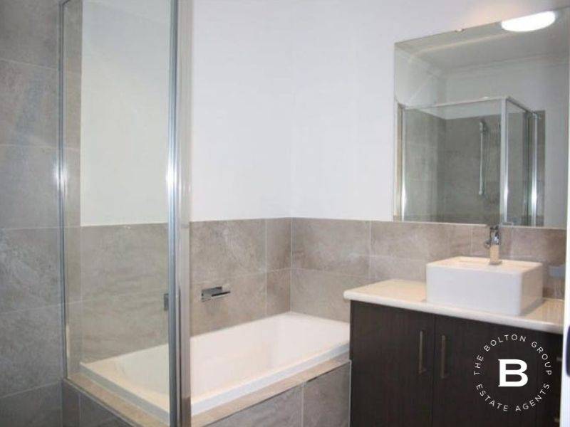 2/16 Justin Lemberg Court, Goodna, QLD 4300