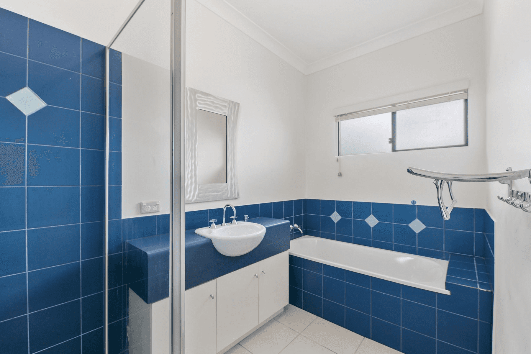 15 Saint Albans Close, BRINSMEAD, QLD 4870