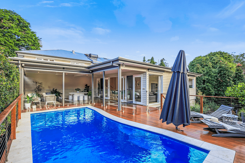 11 Dovedale Crescent, ASHGROVE, QLD 4060