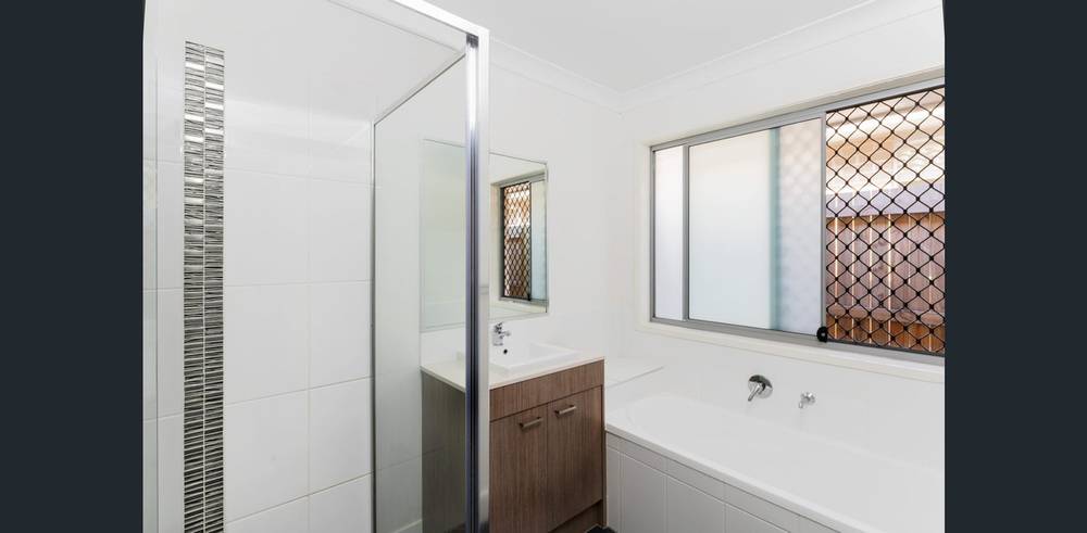 13 Tanzanite Avenue, LOGAN RESERVE, QLD 4133