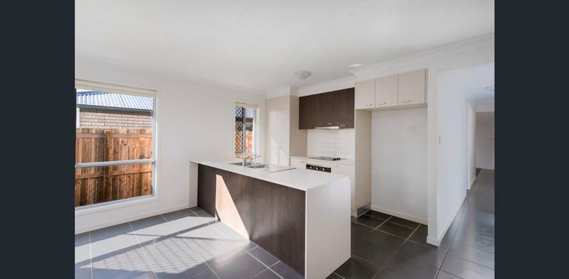 13 Tanzanite Avenue, LOGAN RESERVE, QLD 4133