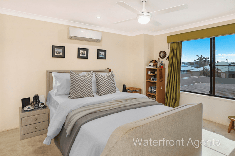 14 Mykonos Court, Kawana Island, QLD 4575