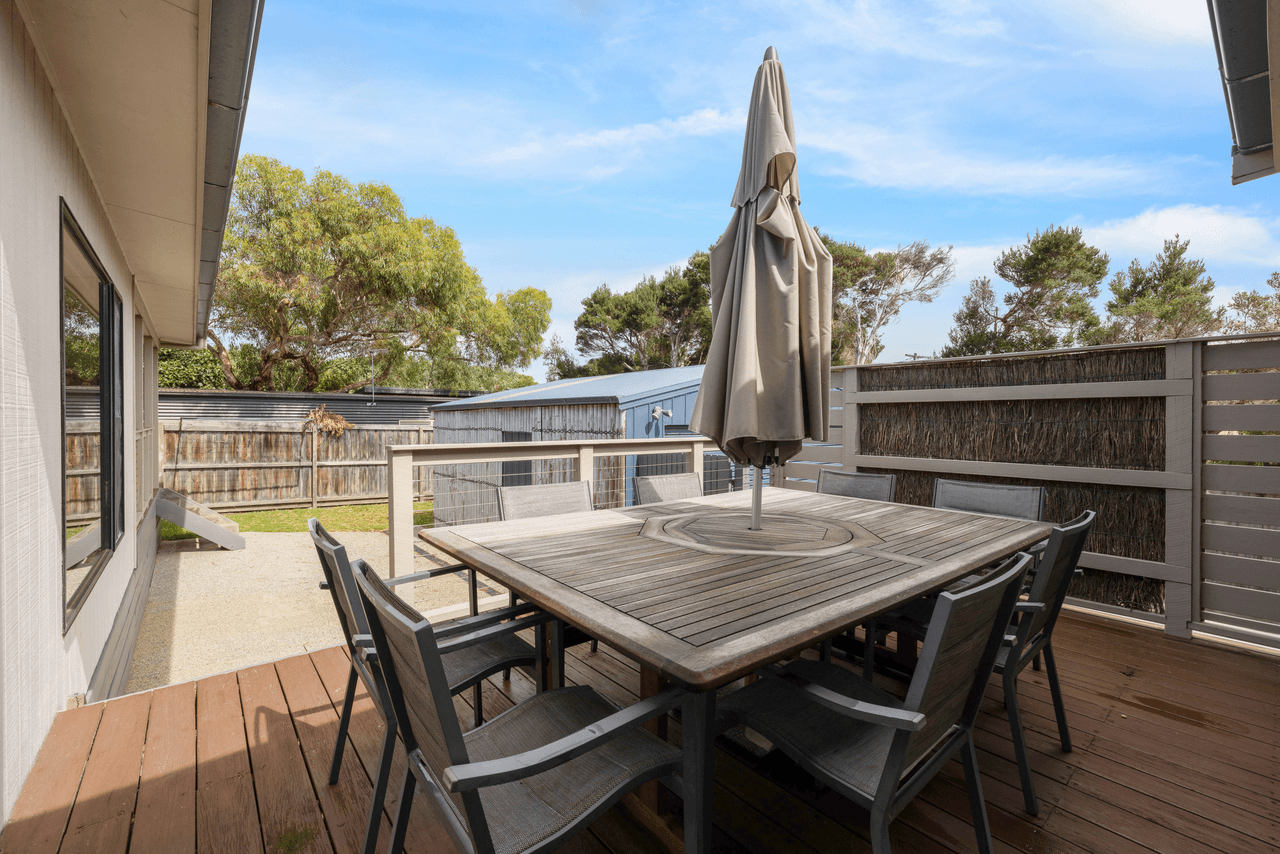 10 First Avenue, CAPE WOOLAMAI, VIC 3925