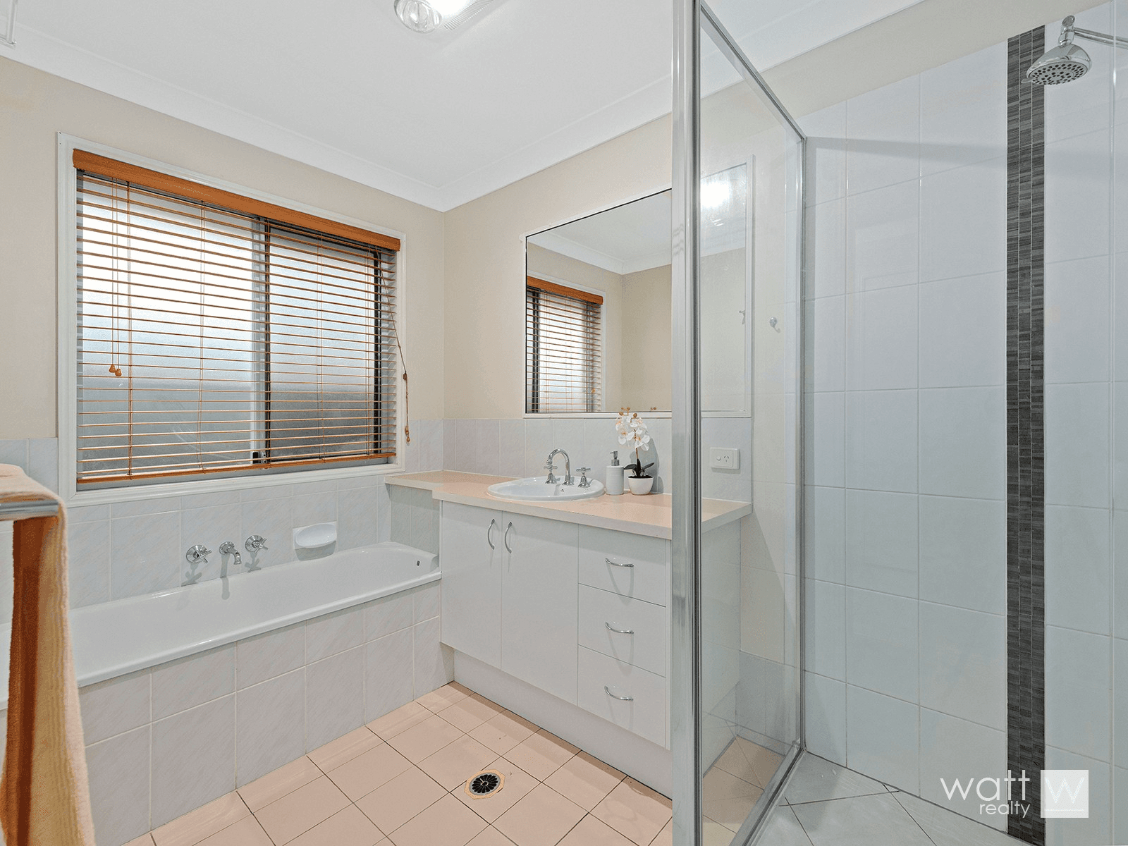 15 Doomben Place, Bracken Ridge, QLD 4017