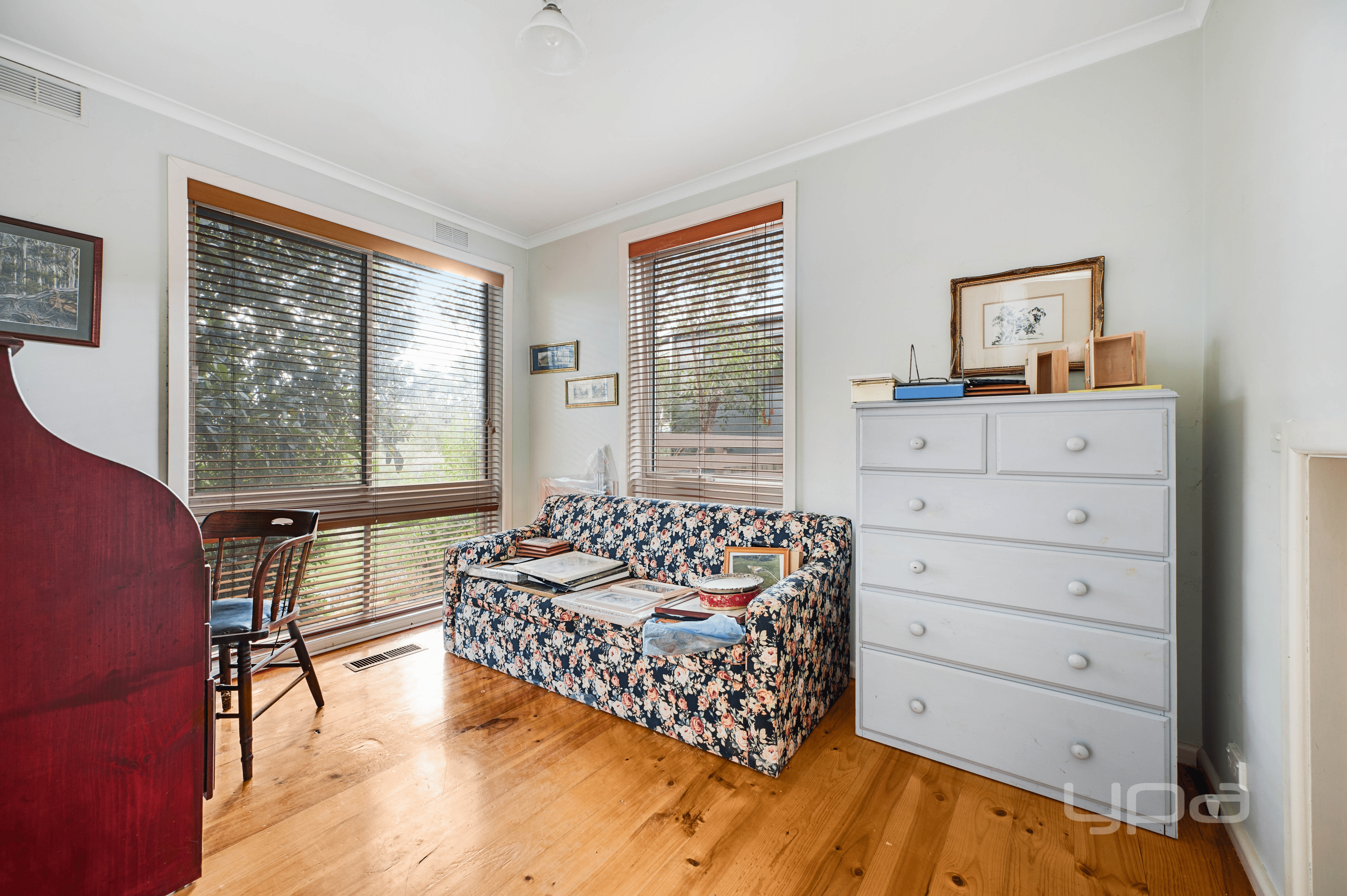 54 Clarke Drive, Gladstone Park, VIC 3043