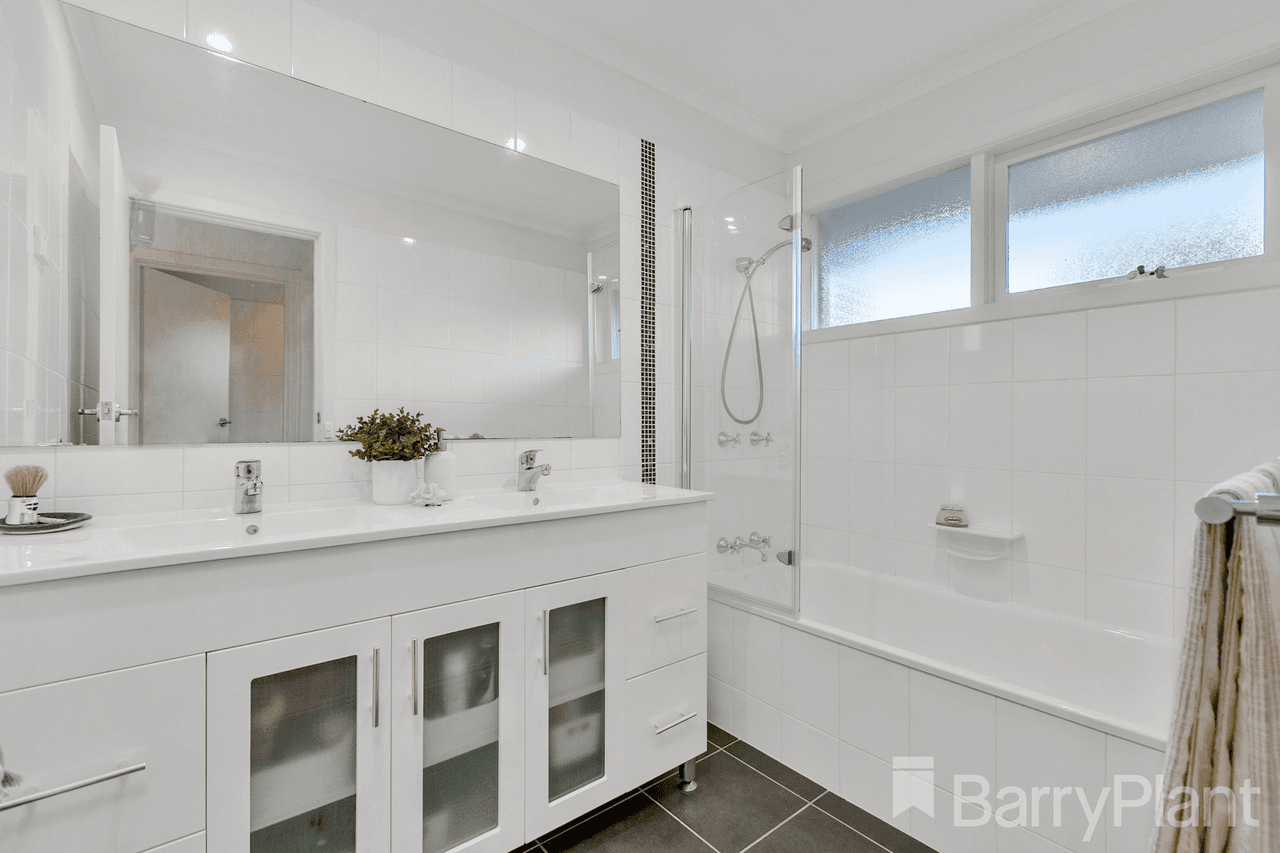 3 Rae Court, Bundoora, VIC 3083