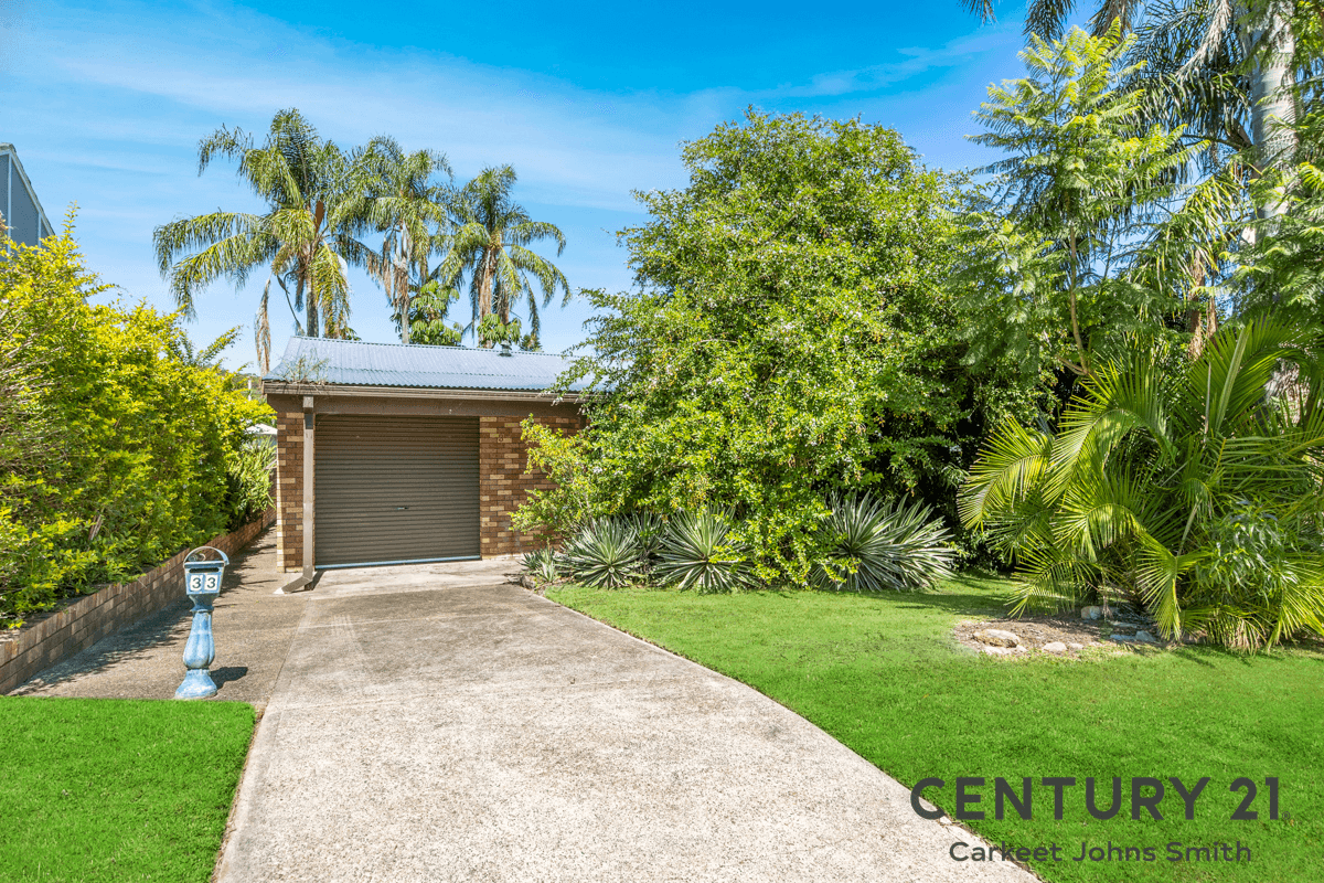 33 Glad Gunson Drive, Eleebana, NSW 2282