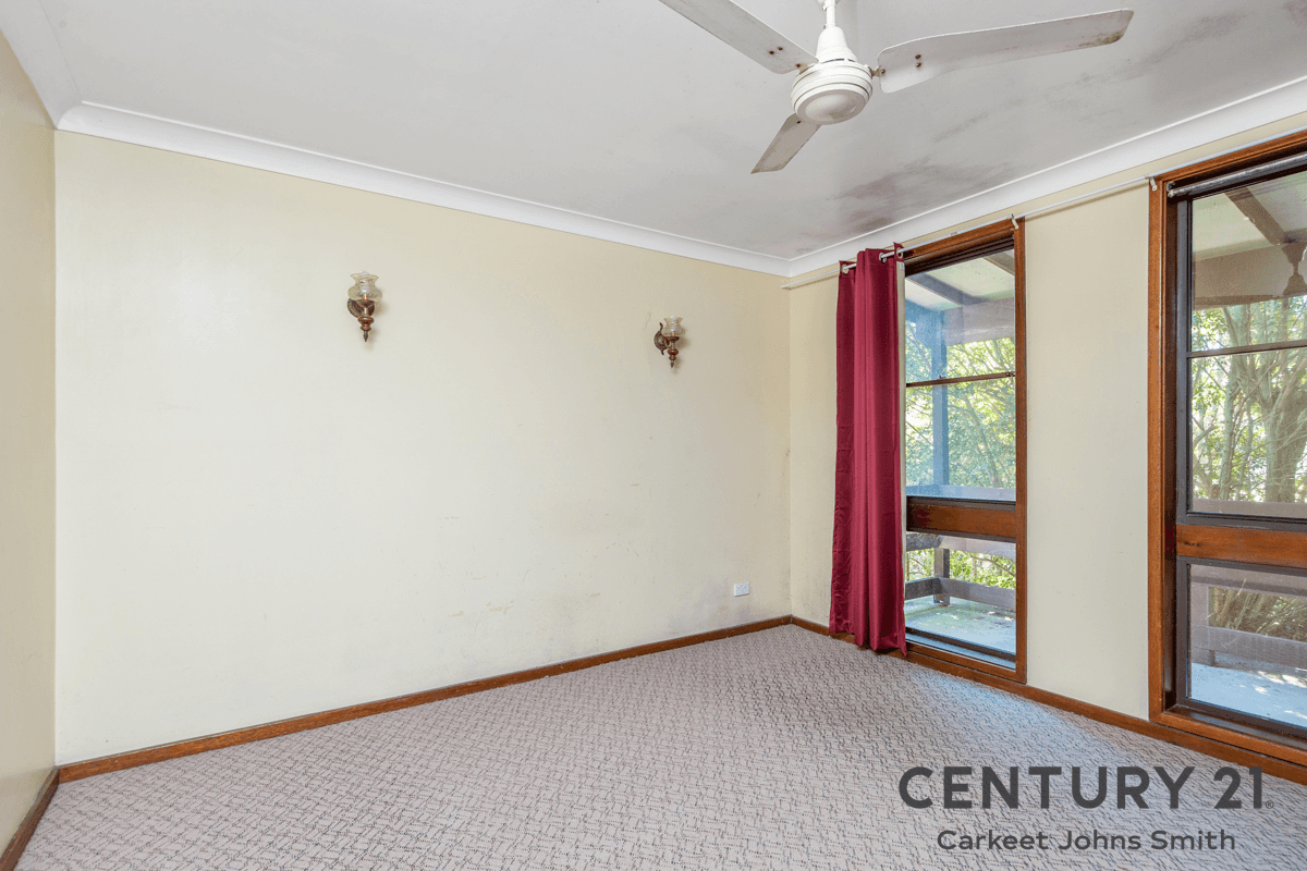 33 Glad Gunson Drive, Eleebana, NSW 2282