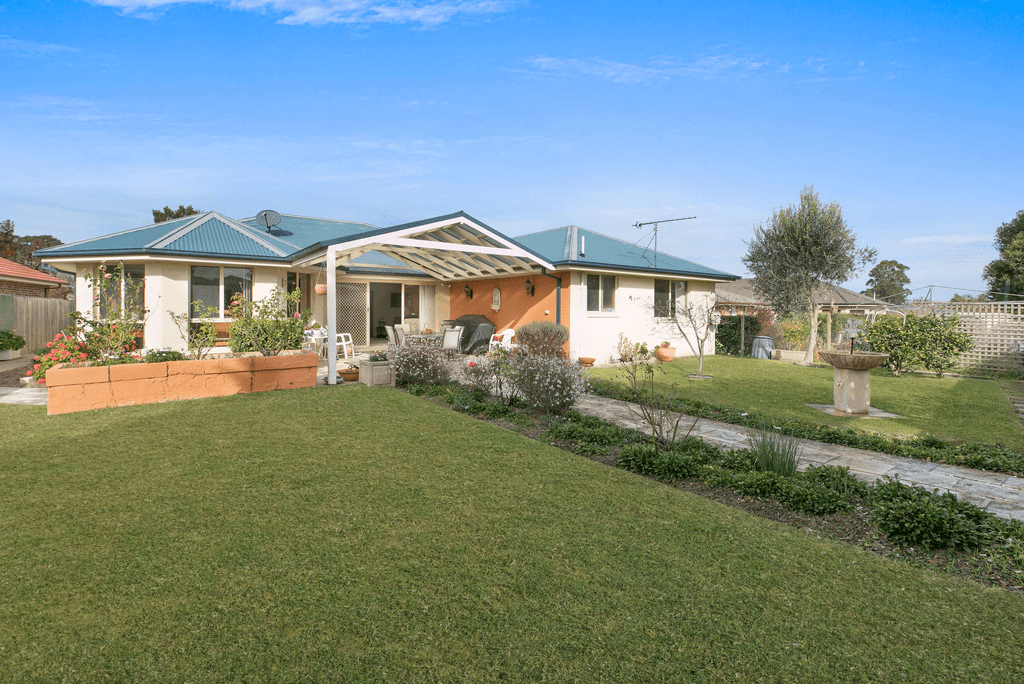 60 Emily Circuit, BOWRAL, NSW 2576