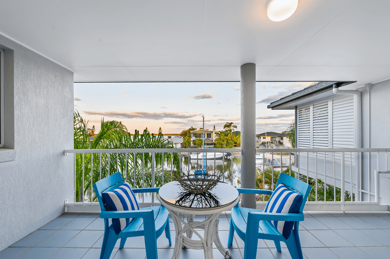 9/17-19 Canal Avenue, RUNAWAY BAY, QLD 4216