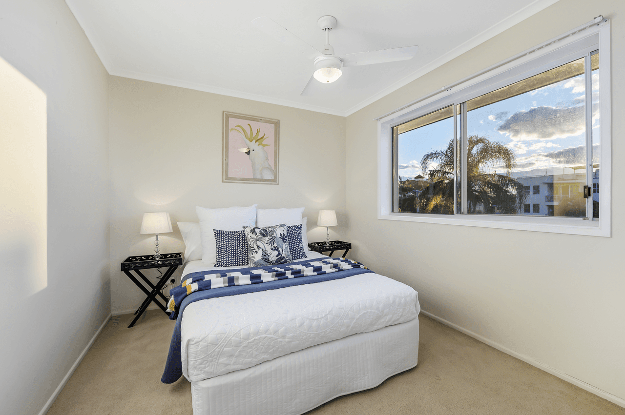 9/17-19 Canal Avenue, RUNAWAY BAY, QLD 4216