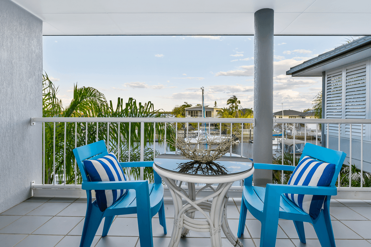 9/17-19 Canal Avenue, RUNAWAY BAY, QLD 4216