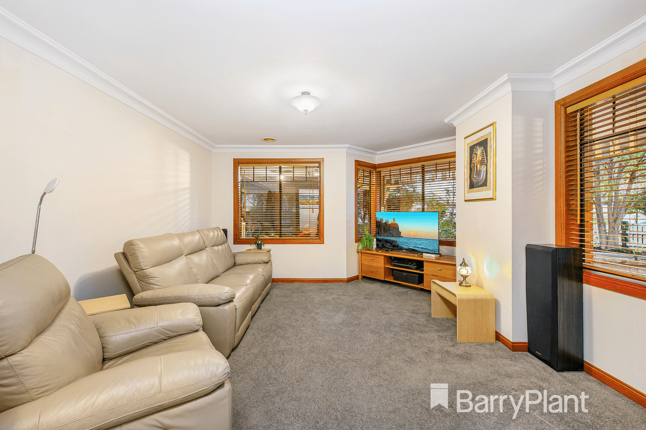 2 Jasmine Close, Hoppers Crossing, VIC 3029