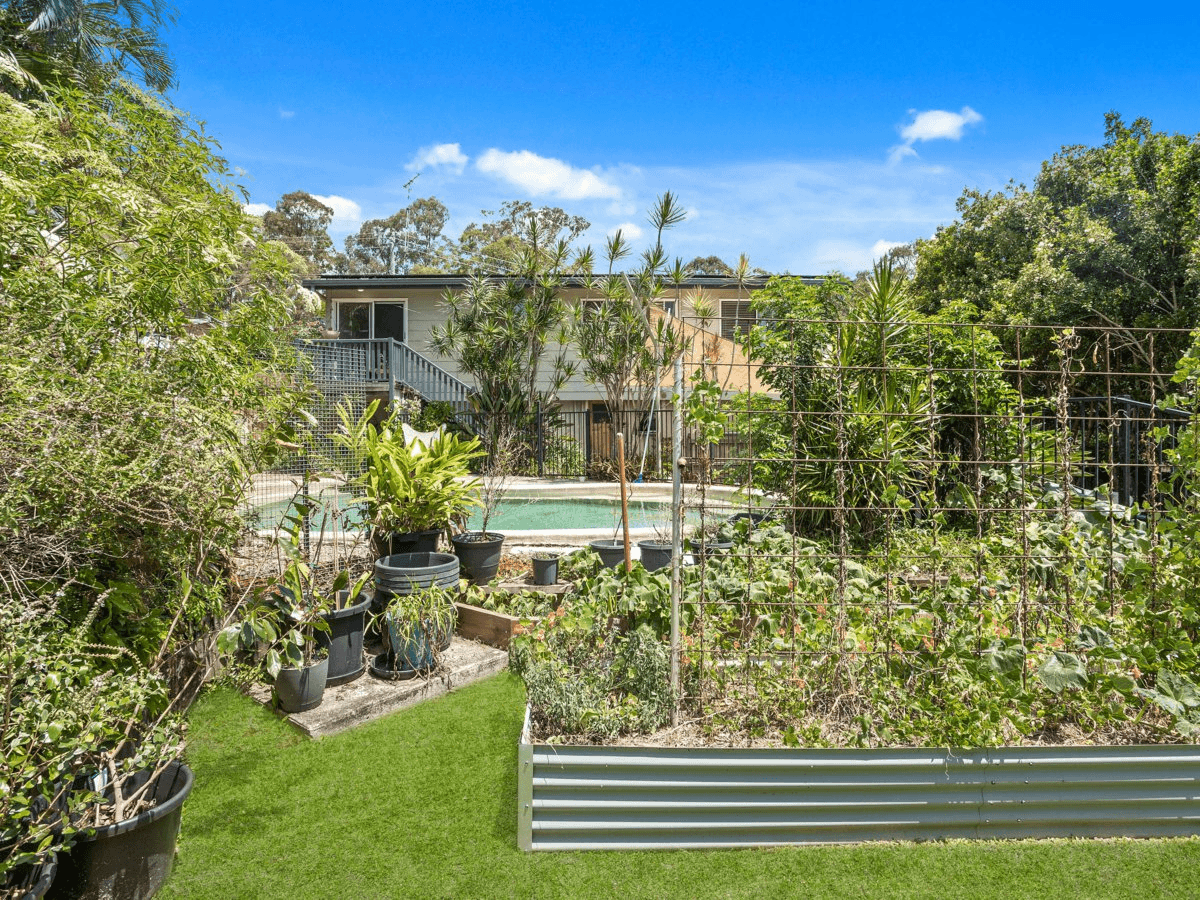 27 Eureka Crescent, NERANG, QLD 4211