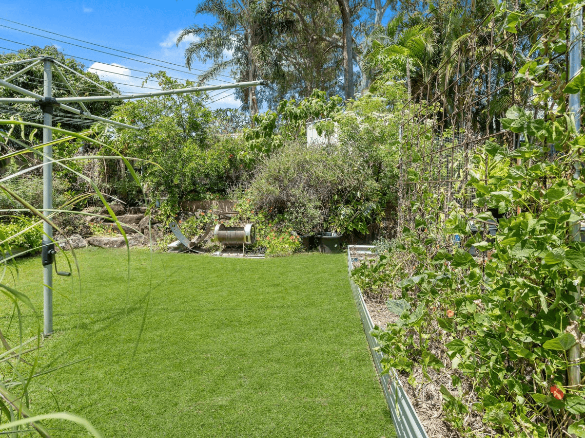 27 Eureka Crescent, NERANG, QLD 4211