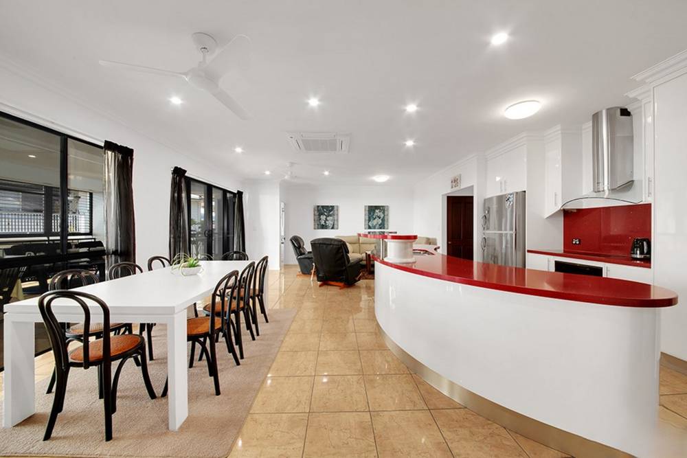 5 Pacific Avenue, Tannum Sands, QLD 4680