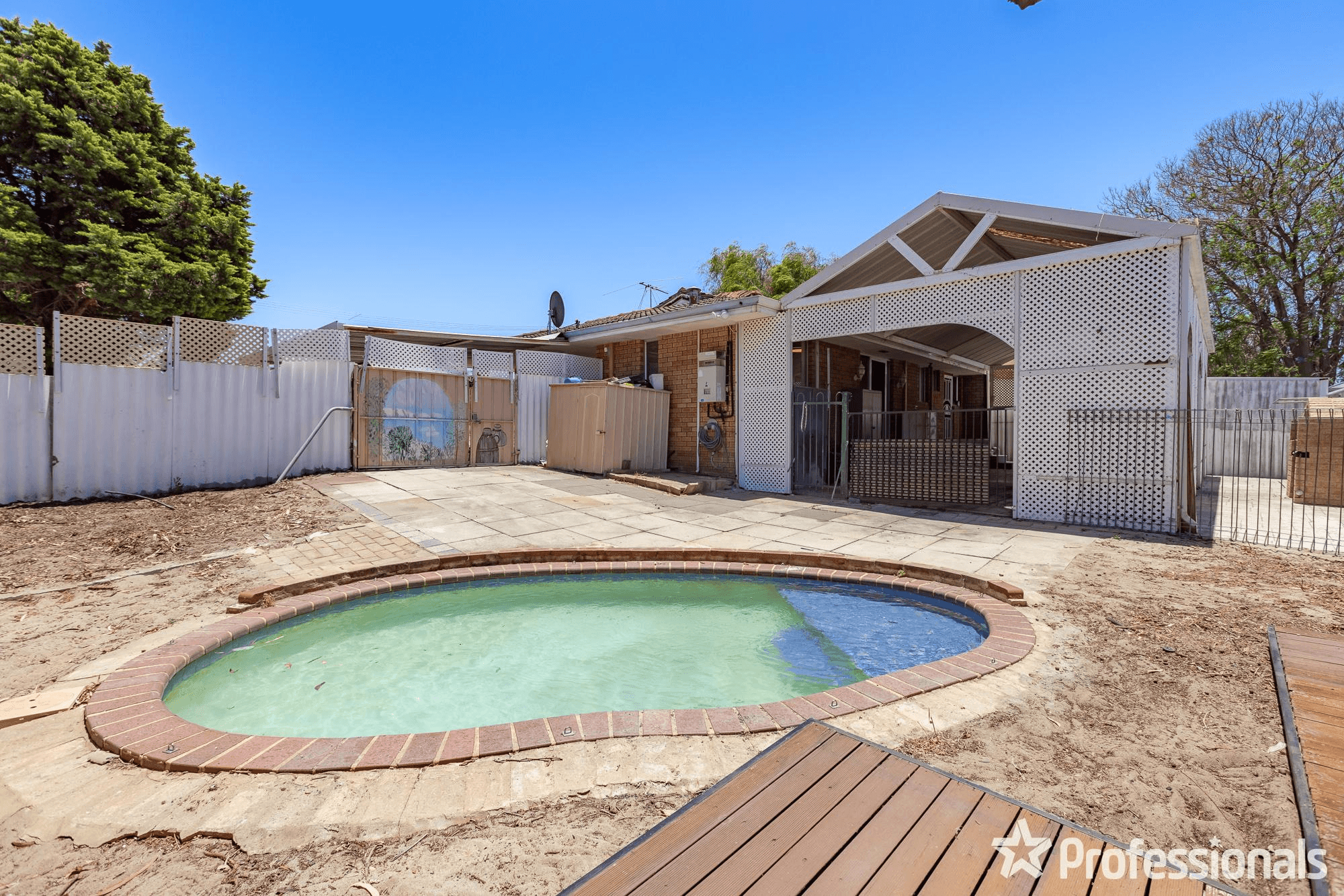 1 Pigeon Court, LANGFORD, WA 6147