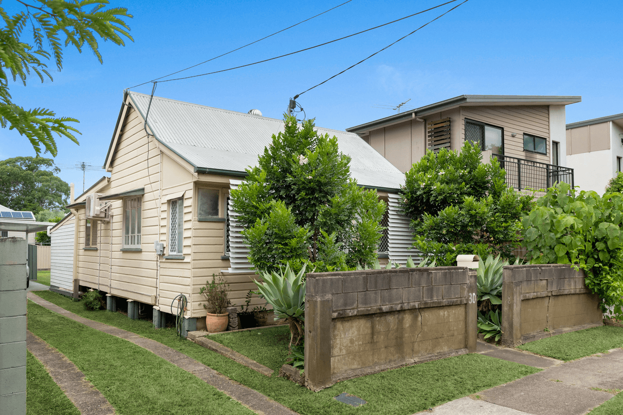 30 Earl Street, Greenslopes, QLD 4120