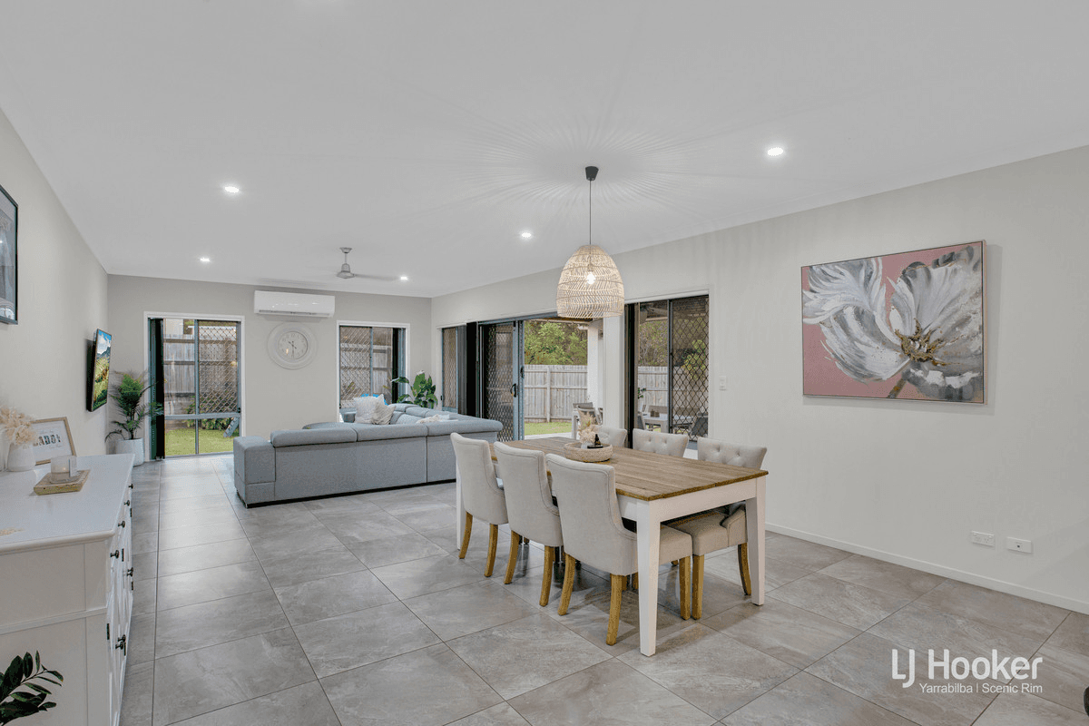 6 Winterpeak Close, YARRABILBA, QLD 4207