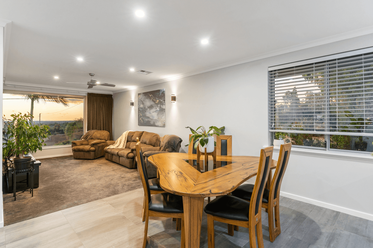 290 Viveash Road, SWAN VIEW, WA 6056