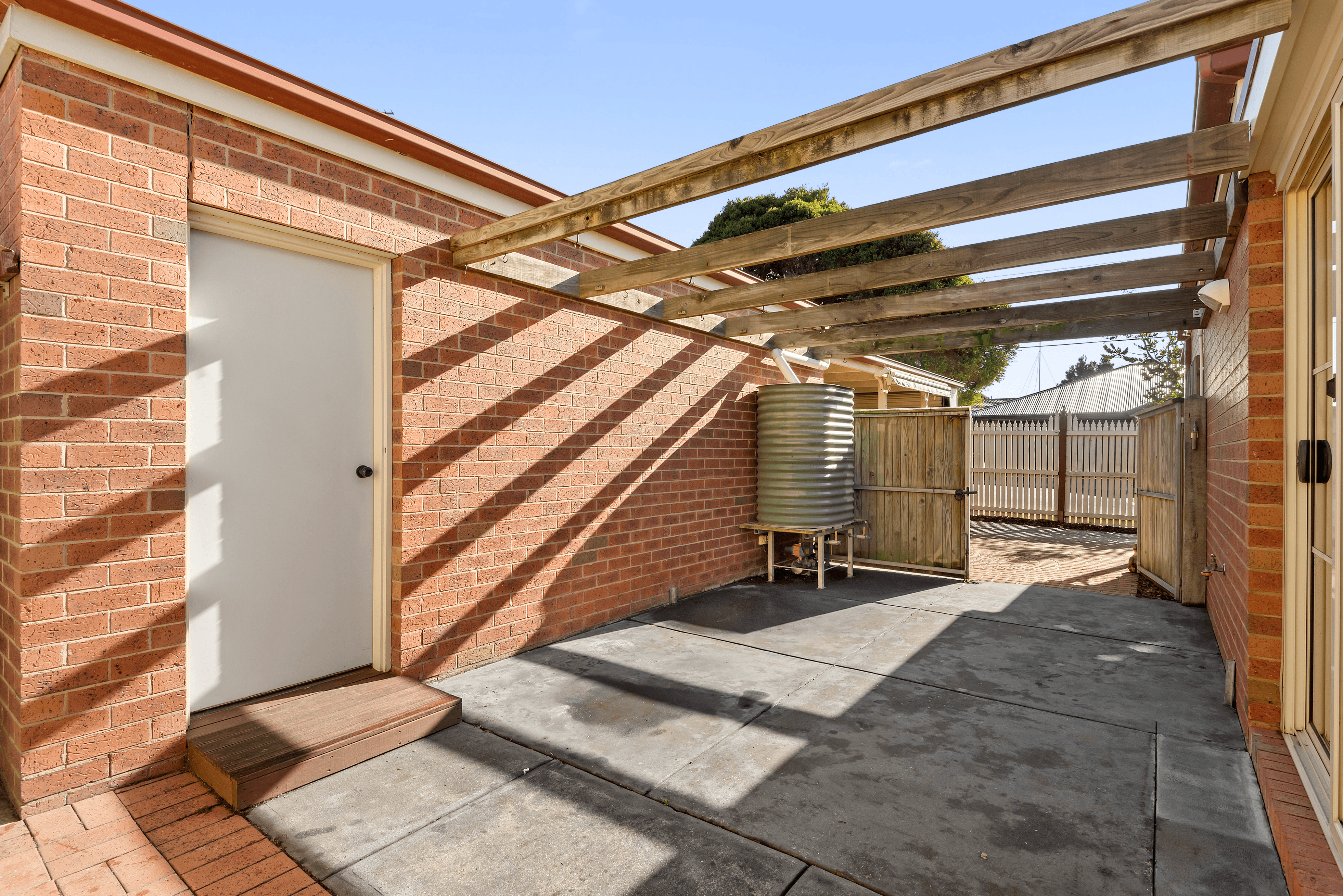 5 Carlisle Street, BELMONT, VIC 3216