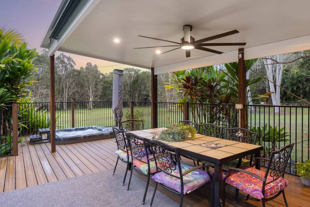 77 Glenridge Drive, COOROIBAH, QLD 4565