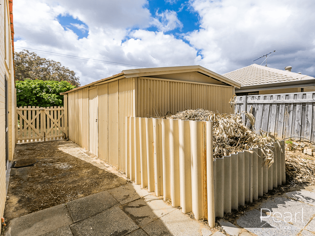 28 Spinaway St, Craigie, WA 6025