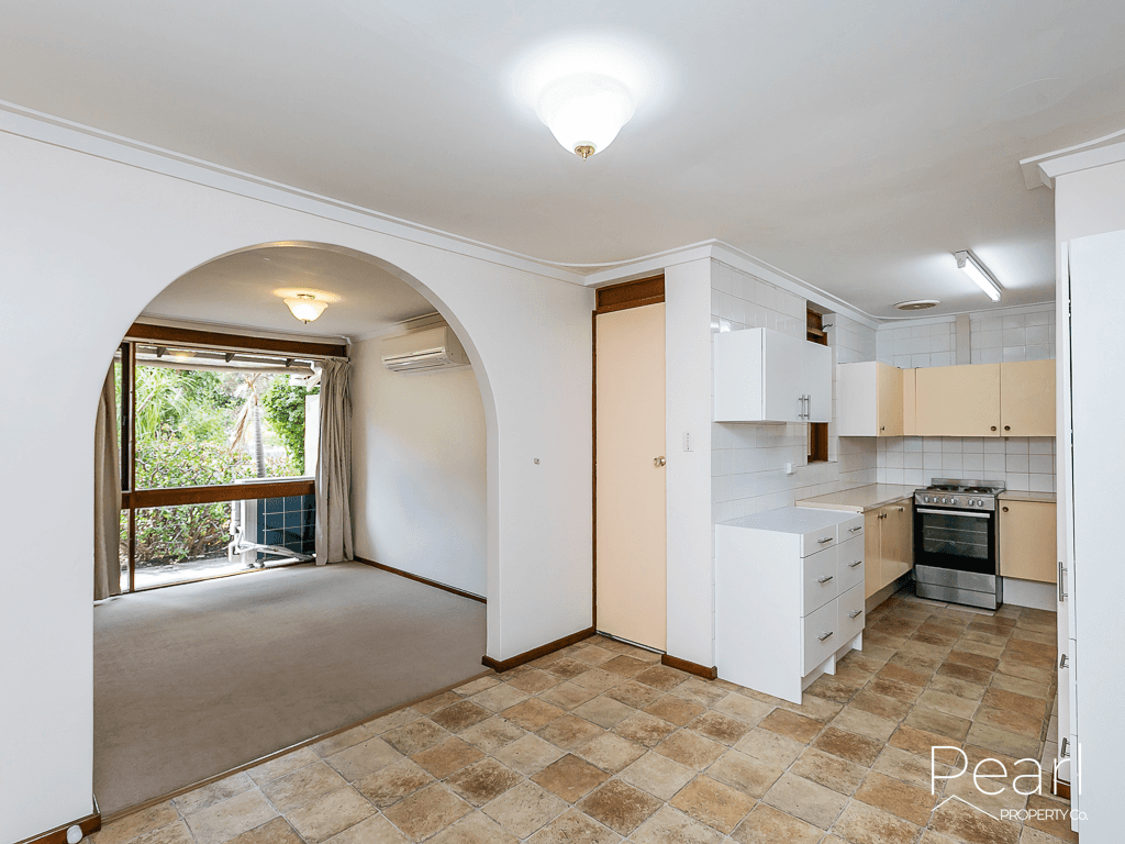 28 Spinaway St, Craigie, WA 6025