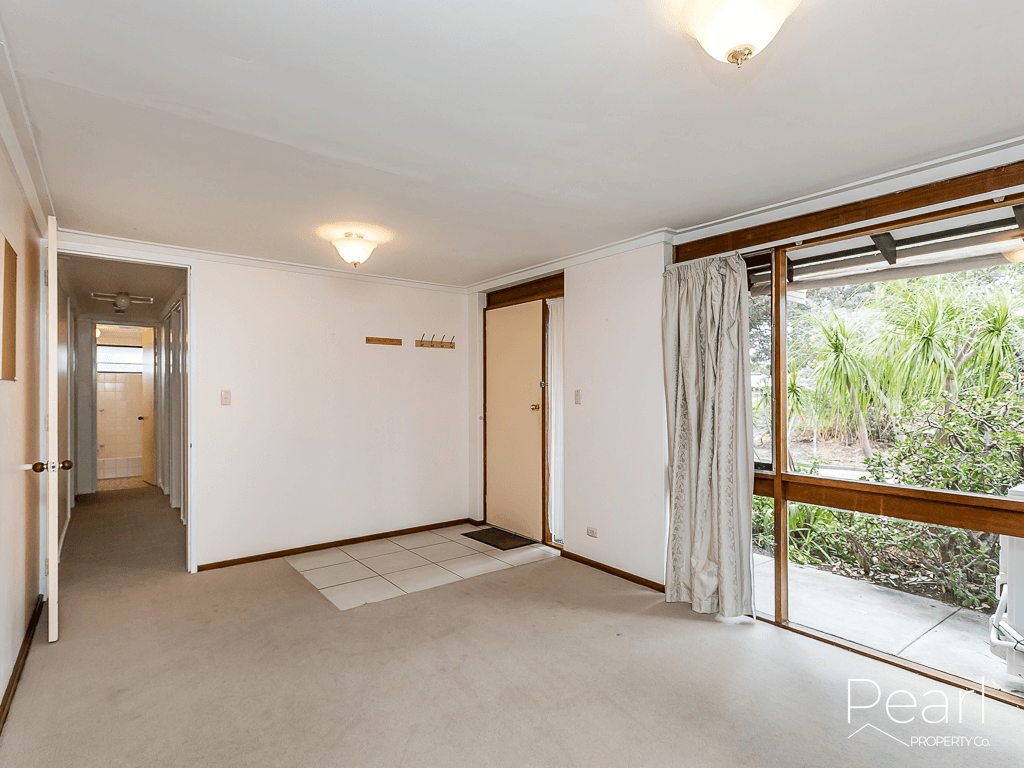 28 Spinaway St, Craigie, WA 6025