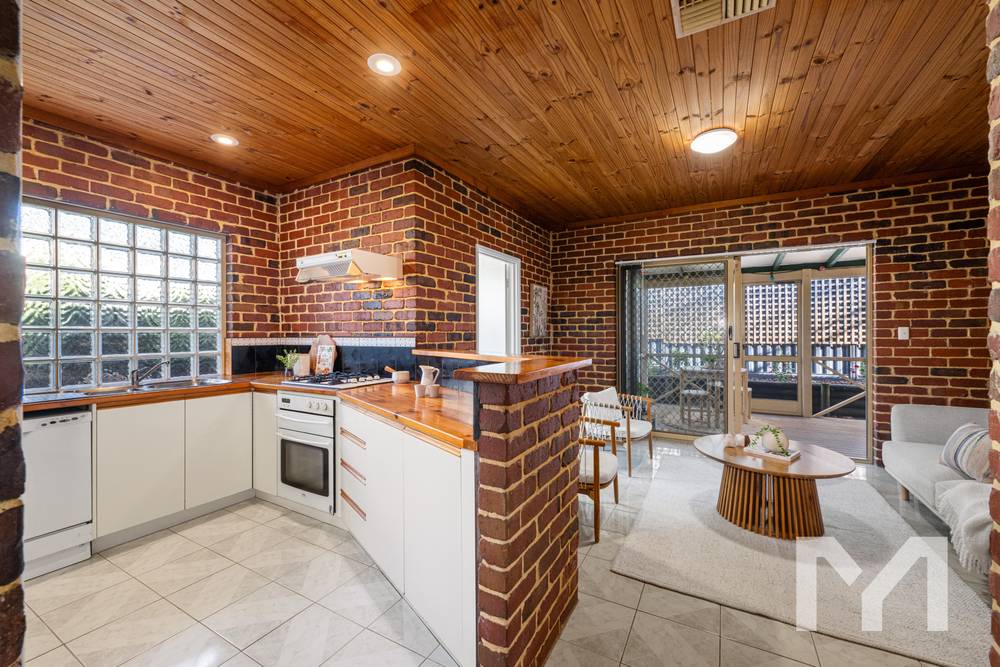6A Lawlor Road, ATTADALE, WA 6156