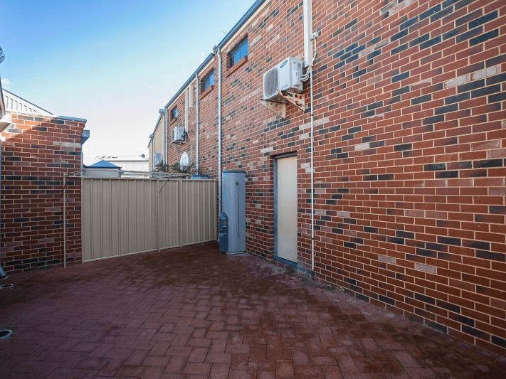 52A Cornell Parade, JOONDALUP, WA 6027