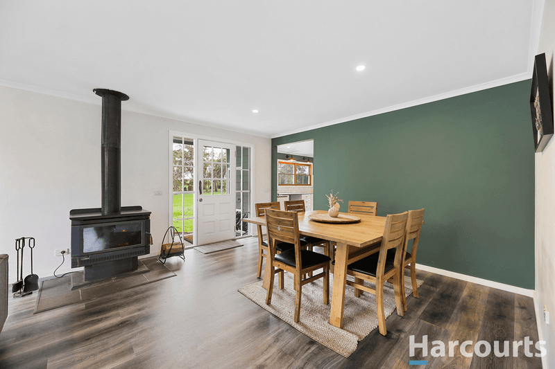 2675 Willow Grove Road, HILL END, VIC 3825