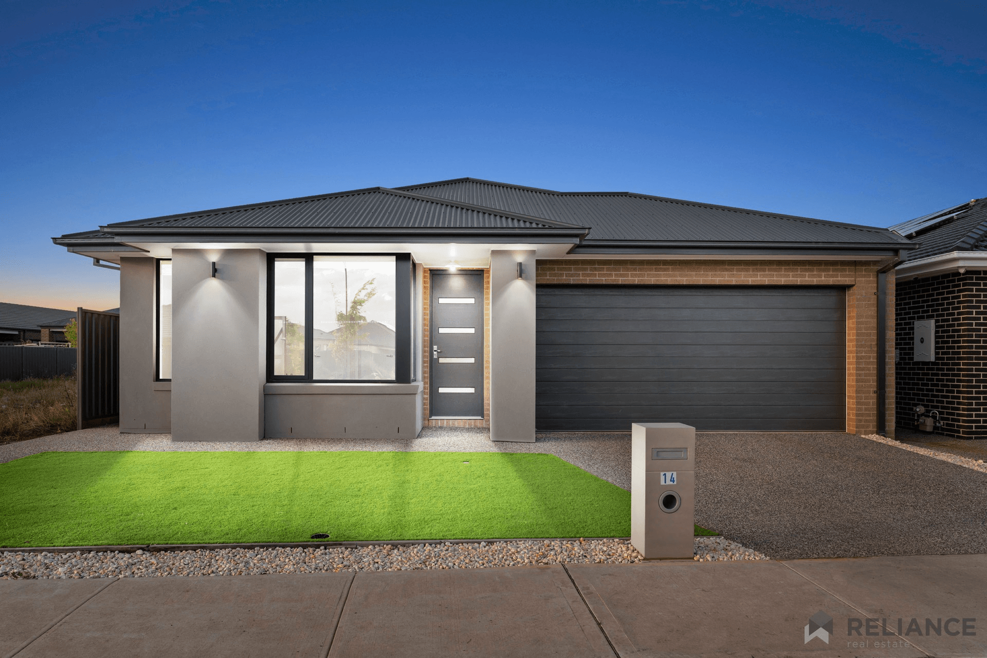 14 Leeton Street, Strathtulloh, VIC 3338