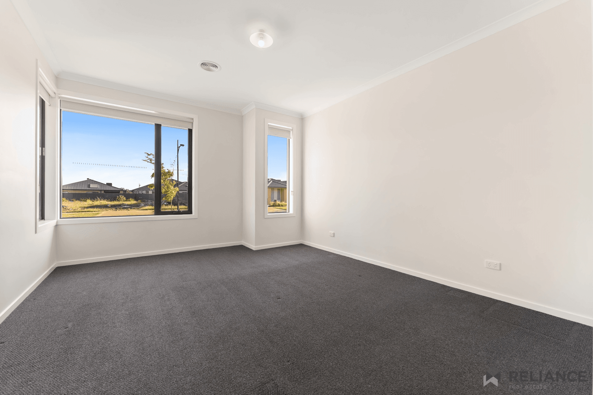 14 Leeton Street, Strathtulloh, VIC 3338