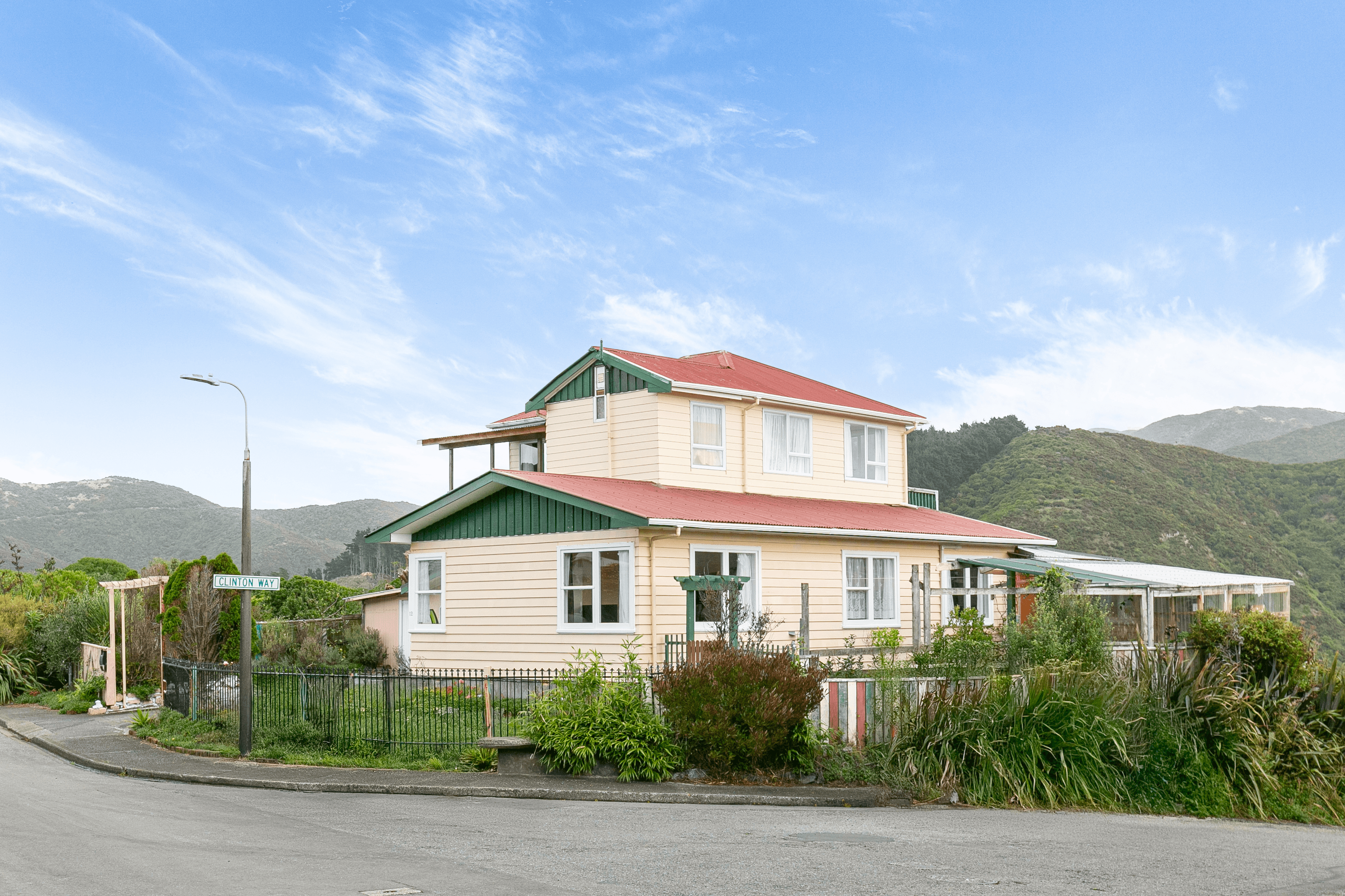 12 Camrose Grove, Kingston, Wellington 6021