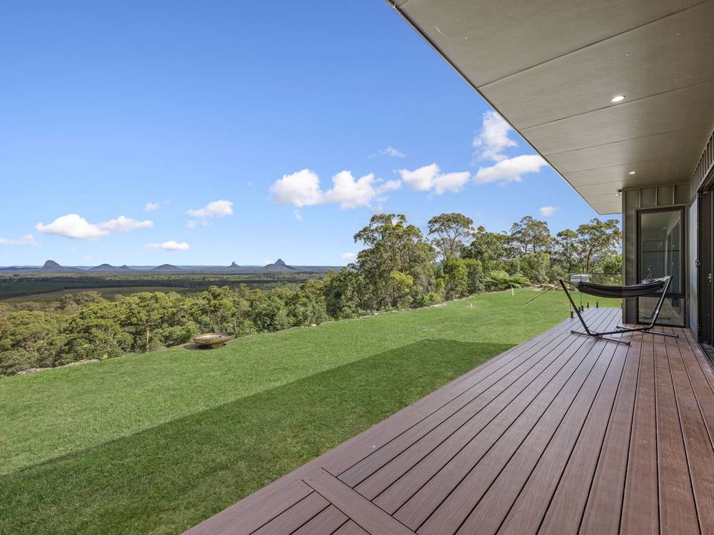 302 Hapgood Road, LANDSBOROUGH, QLD 4550