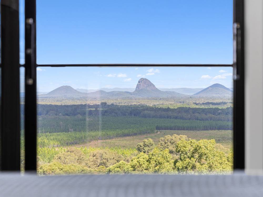 302 Hapgood Road, LANDSBOROUGH, QLD 4550