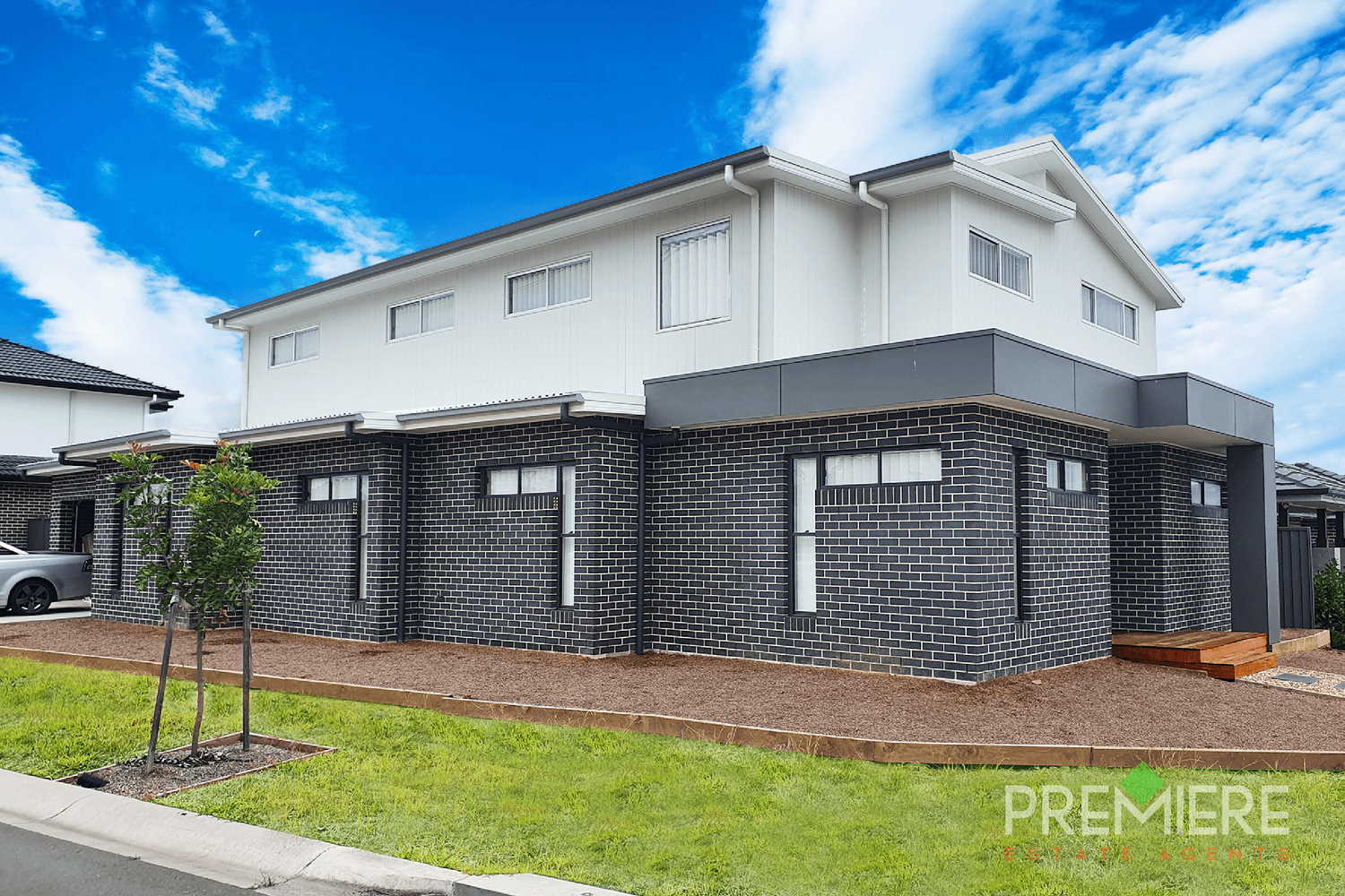 12 limelight Circuit, Gregory Hills, NSW 2557