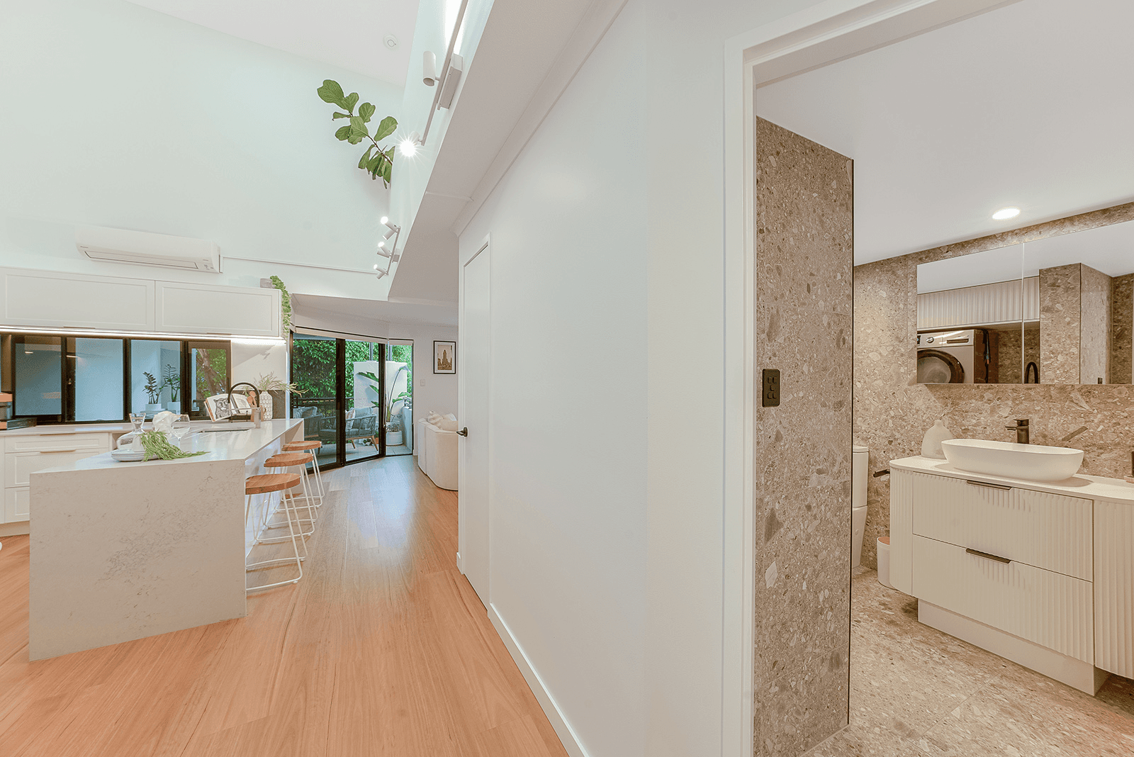 7/41 Rossiter Parade, HAMILTON, QLD 4007