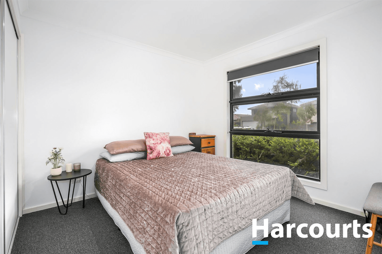 39 Nugget Way, Cranbourne East, VIC 3977