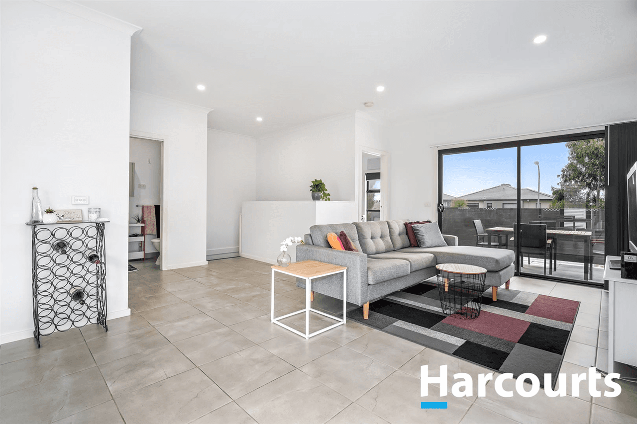 39 Nugget Way, Cranbourne East, VIC 3977