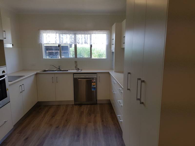 144 Hoffmans Road, Burnett Heads, QLD 4670