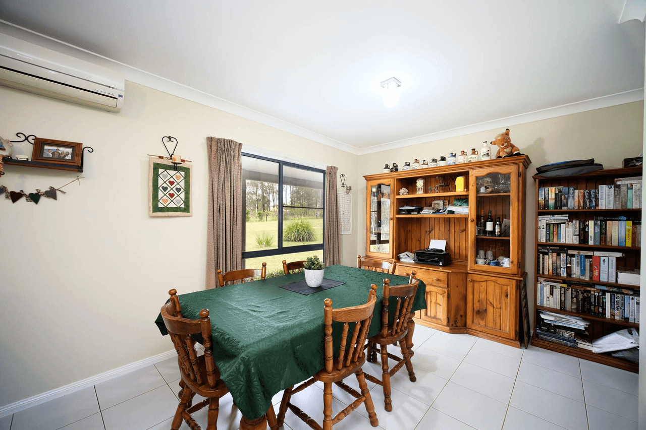 12 Aerodrome Rd, Nabiac, NSW 2312