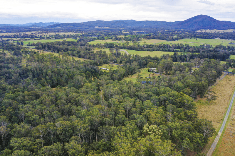 12 Aerodrome Rd, Nabiac, NSW 2312