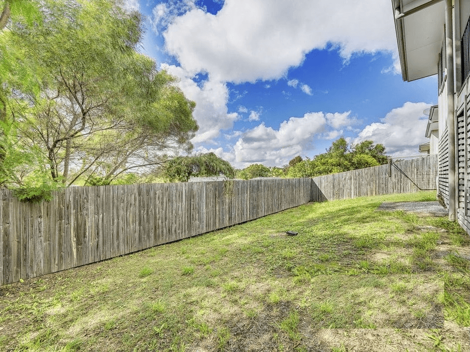 42 Emerald Street, MARSDEN, QLD 4132