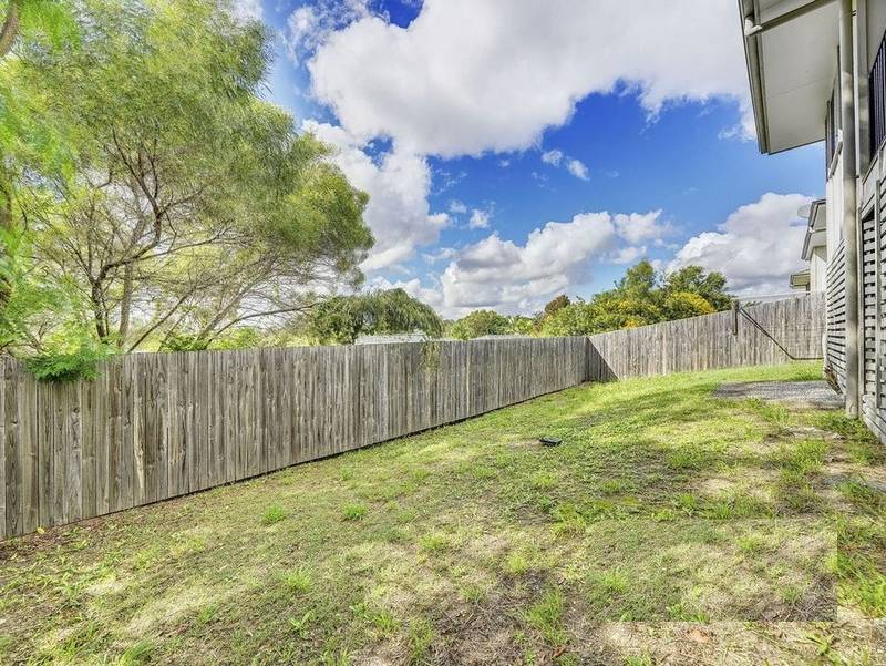 42 Emerald Street, MARSDEN, QLD 4132